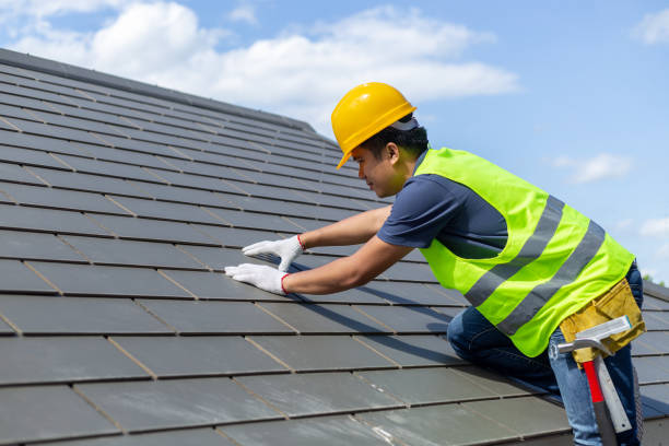 Best Emergency Roof Repair  in Redfield, SD