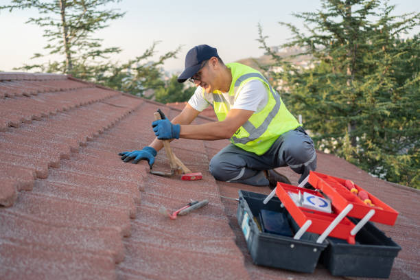 Best Commercial Roofing Services  in Redfield, SD